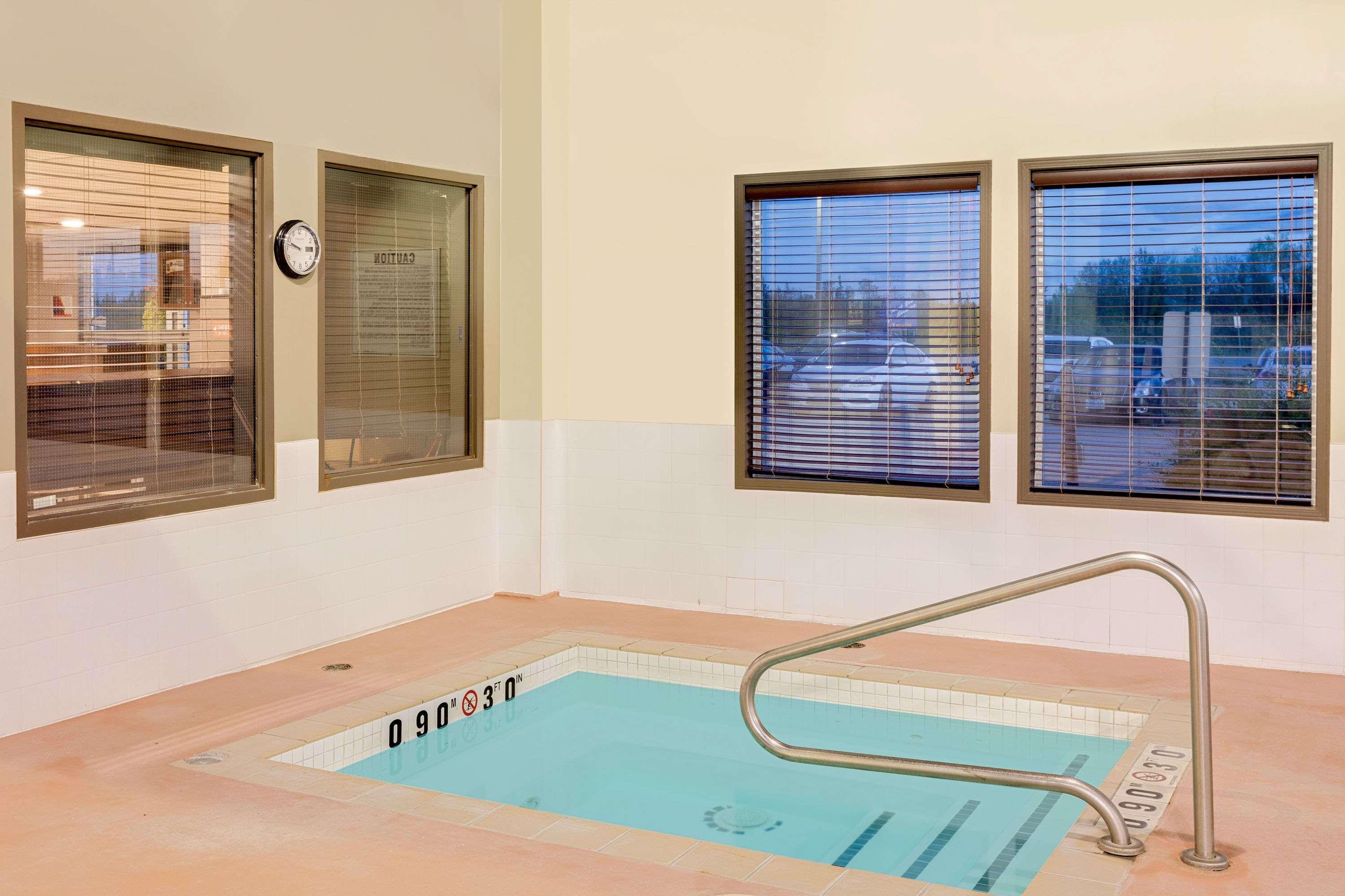 Hotel Super 8 By Wyndham 3*